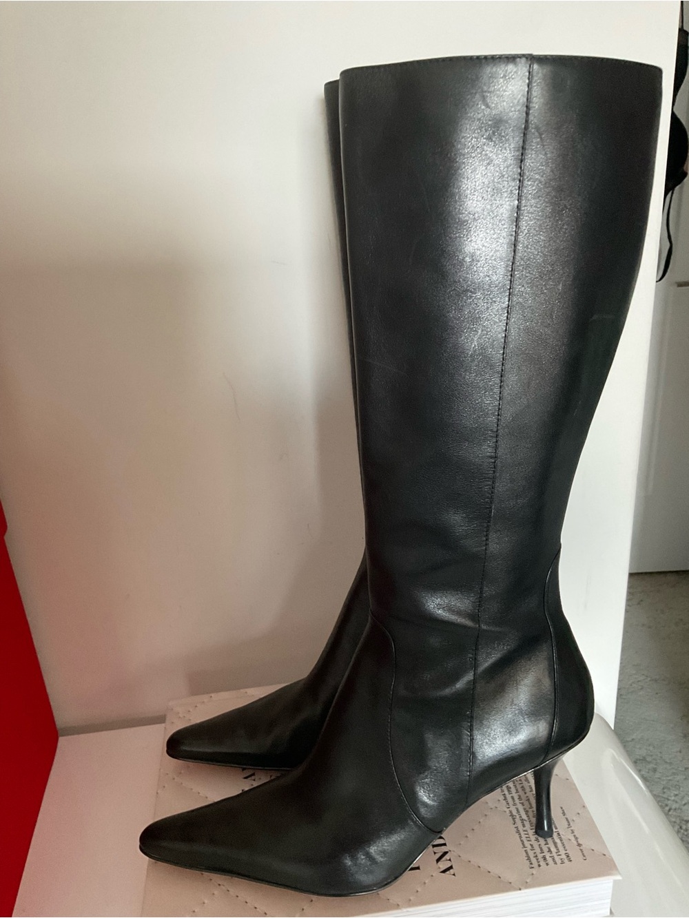 Anne Klein Tall Black Knee-High Pointed Toe Stiletto Boots Size 10 - Picture 2 of 7
